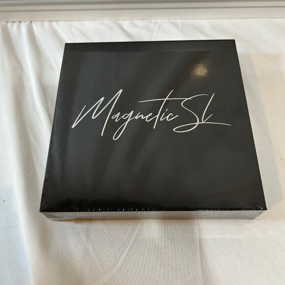 Magnetic SL Women’s KS02-DM Black Resusable Magnetic Eye Lashes Kit - Picture 7 of 7